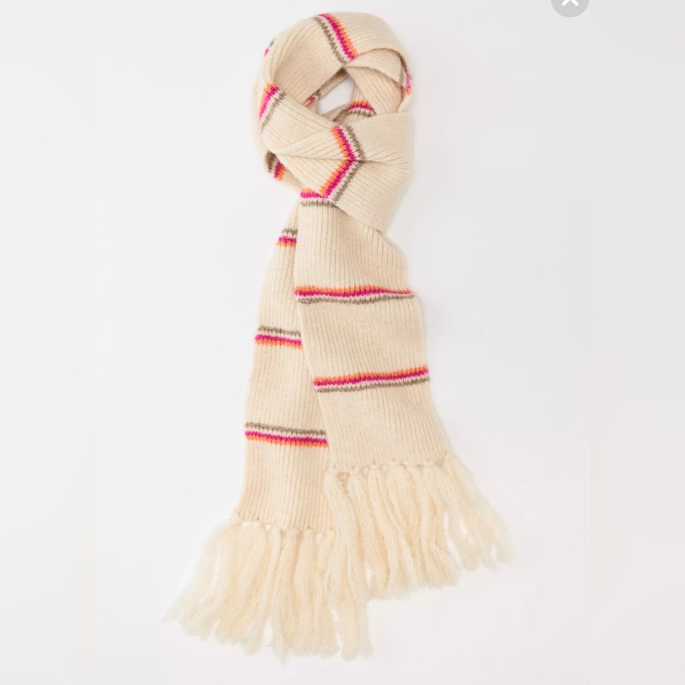 3/$15 NWT American Eagle Cream Stripe Fringed Knit Scarf Women's OS